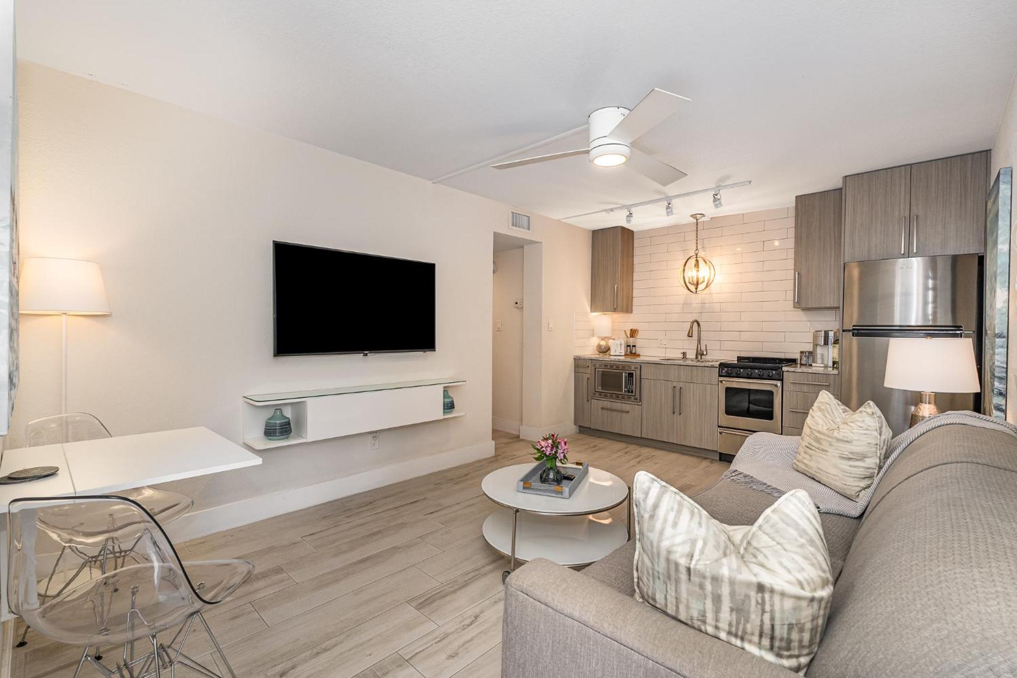Boutique Vacation Rental Complex At Beach 코코아비치 외부 사진
