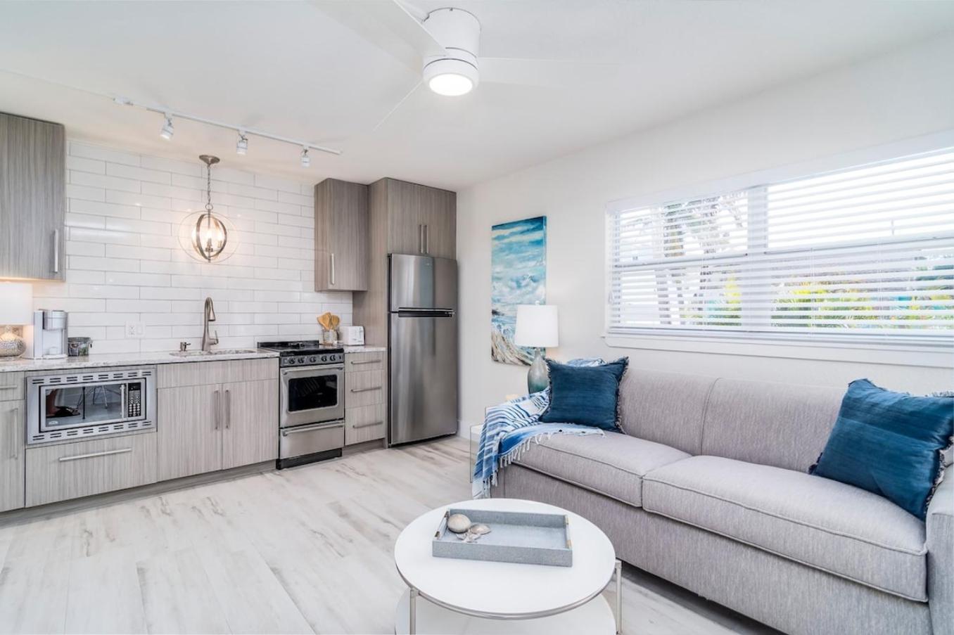 Boutique Vacation Rental Complex At Beach 코코아비치 외부 사진