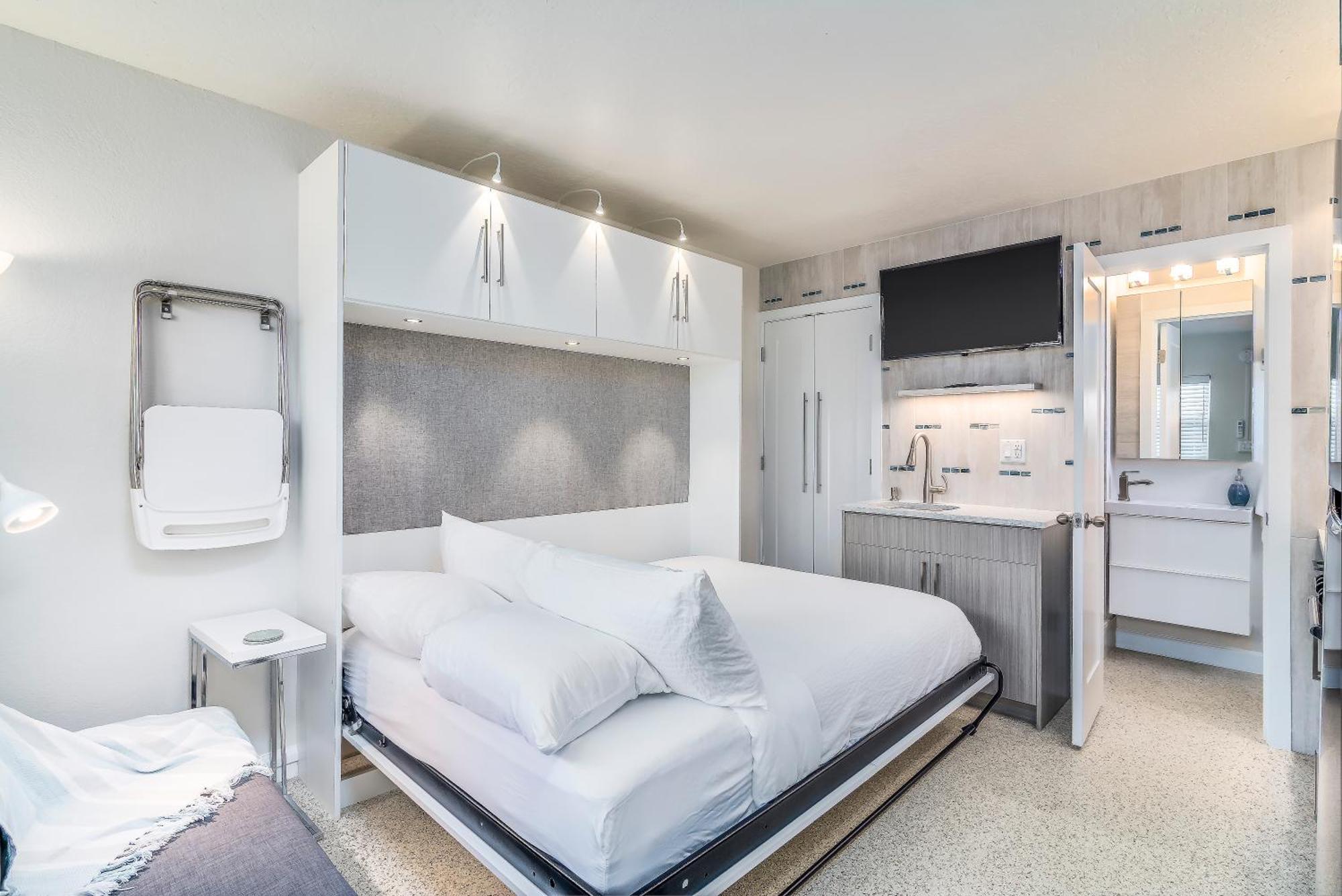 Boutique Vacation Rental Complex At Beach 코코아비치 외부 사진